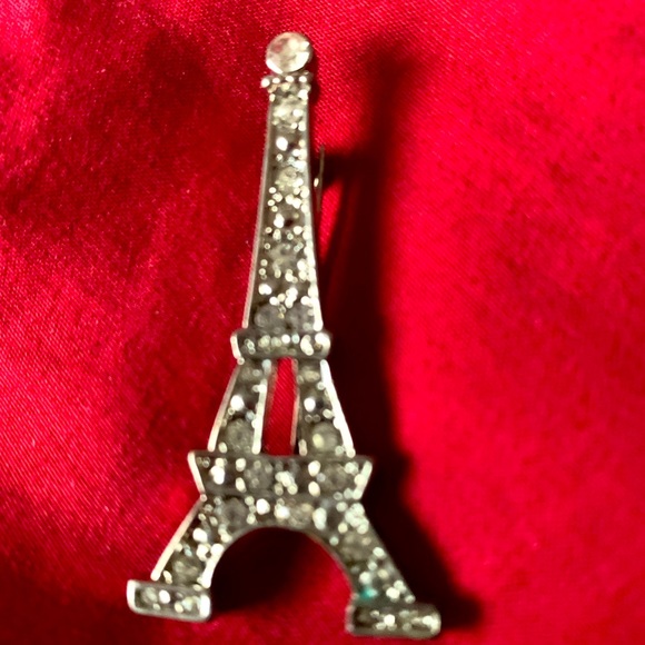 Eiffel Tower Brooch or Pin - Picture 1 of 3